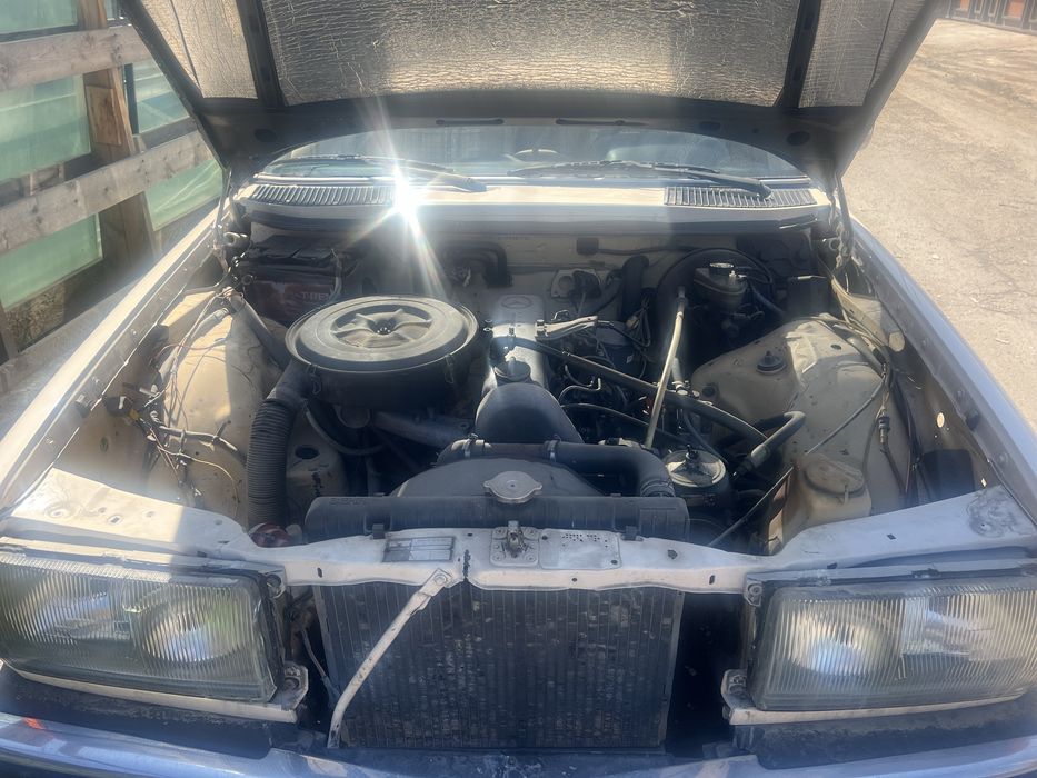 Двигатель на 123й мерс