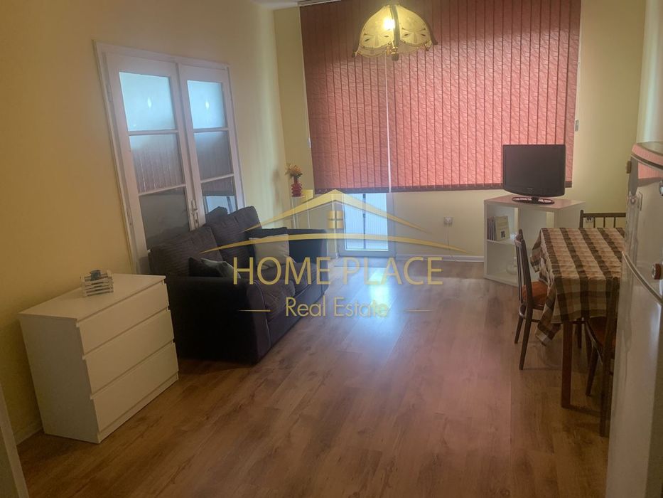 Дава се под наем Тристаен апартамент в Варна, Общината - 94 кв.м за 528.36 € - Снимка #1