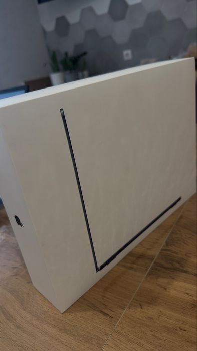 MacBook 13 Air M2 2022