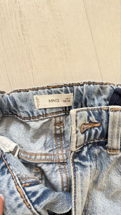 Джинсы Mango для девочки рост 140см