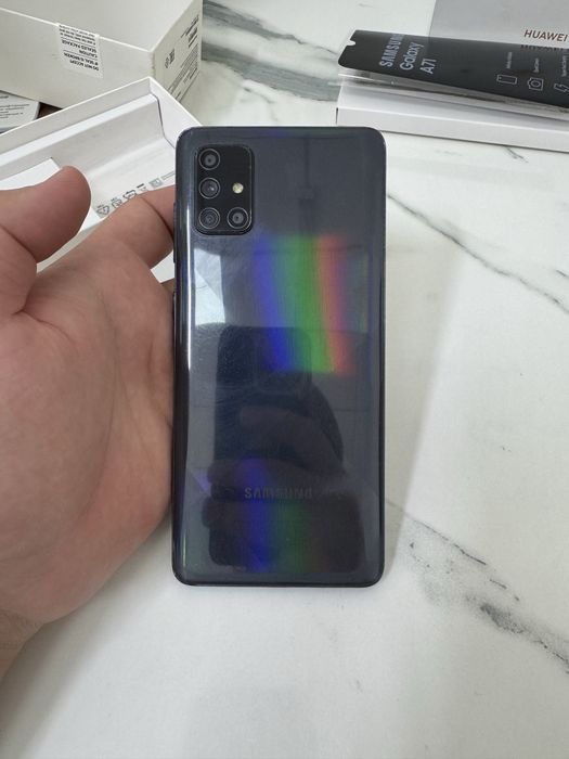 Samsung galaxy A71 128гб