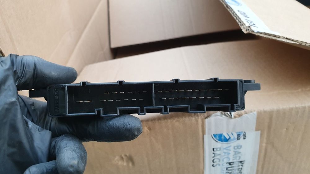 Calculator modul senzori parcare Jeep Grand Cherokee Bosch 0263004490