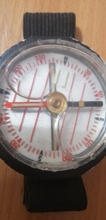 Продам компас "БУСЕЛ"