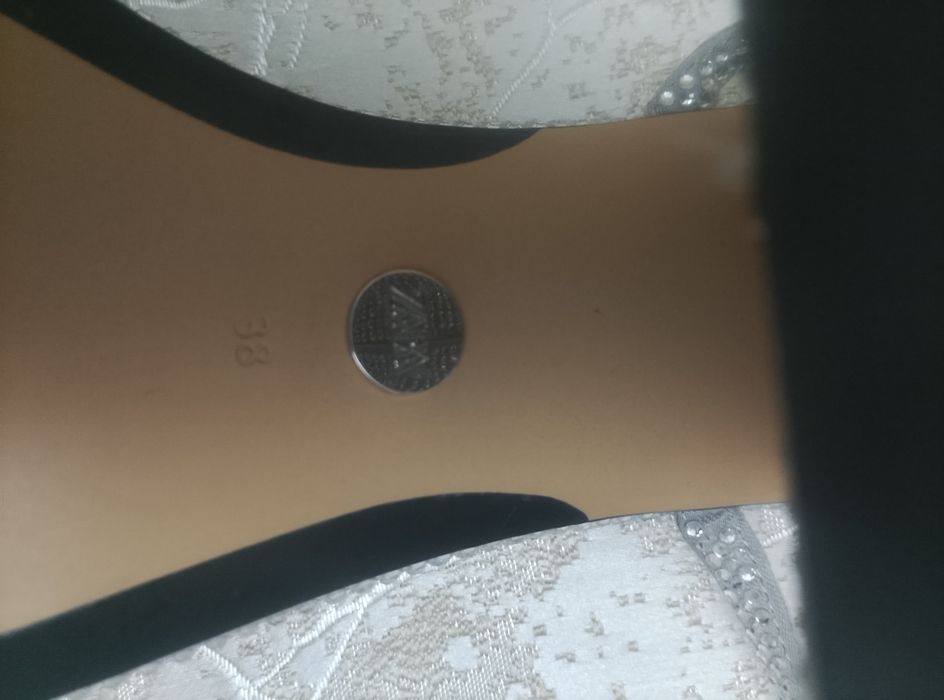 Продам босоножки от бренда "ZARA"