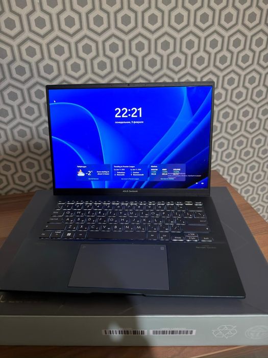 Asus zenbook 14 OLED