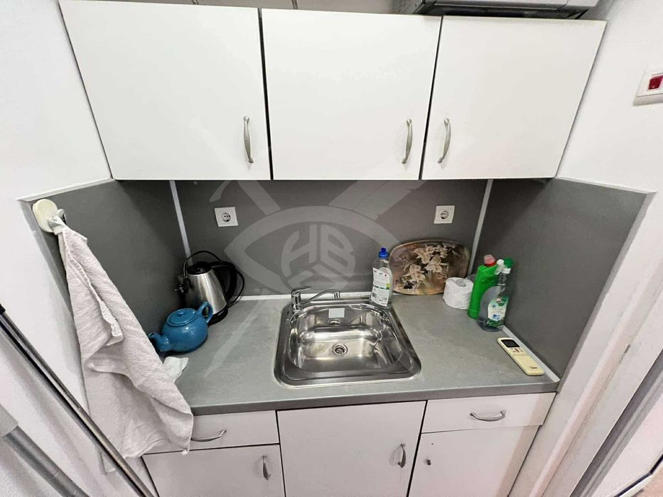 Продава се Едностаен апартамент в Варна, Център - 30 кв.м за 2072 €/кв.м - Снимка #1