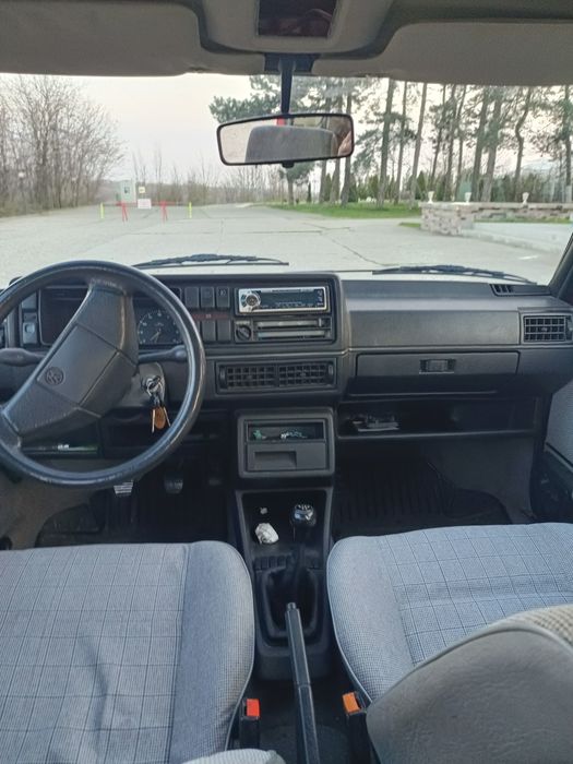 Volkswagen Golf 2