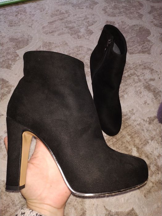 Продам обувь.продам обувь.