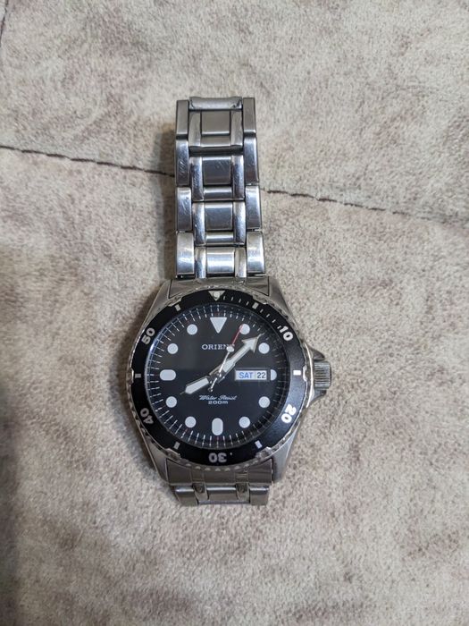 Часы Orient Diver's Quartz