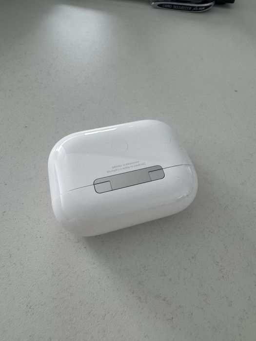 AirPods Pro 2 правый наушник с кейсом