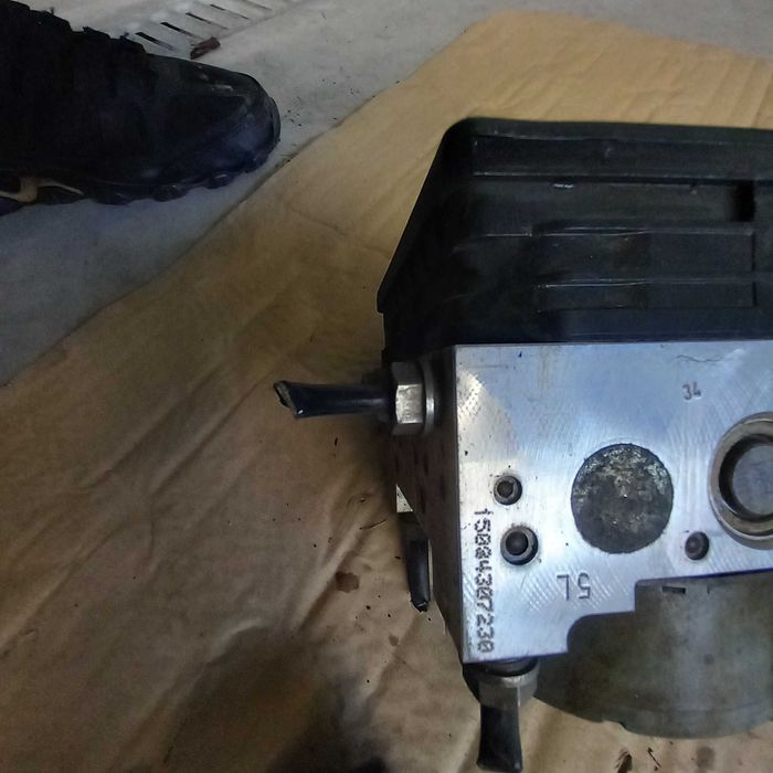 Pompa Abs VW Passat b8 cod 3Q0907379Q 3Q0614517Q