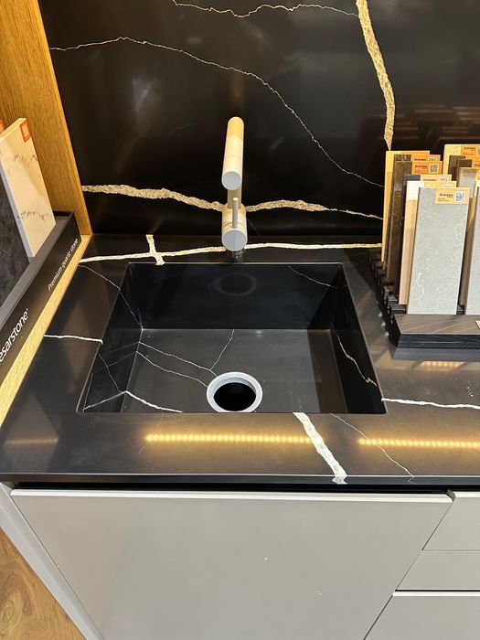 Кухня с витрины шоурума