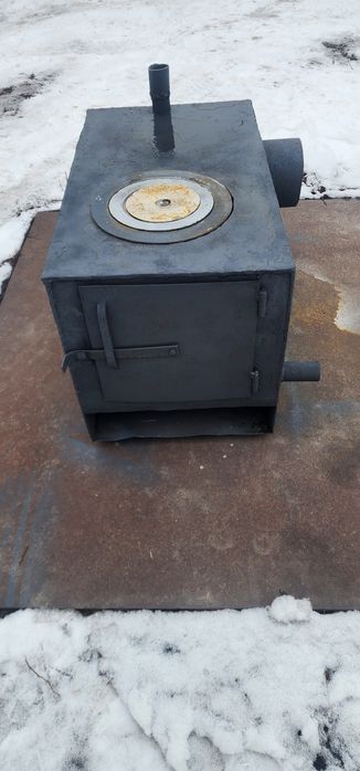 Продам углярный печь