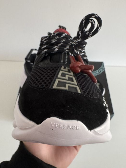 Versace Chain Reaction Black and White