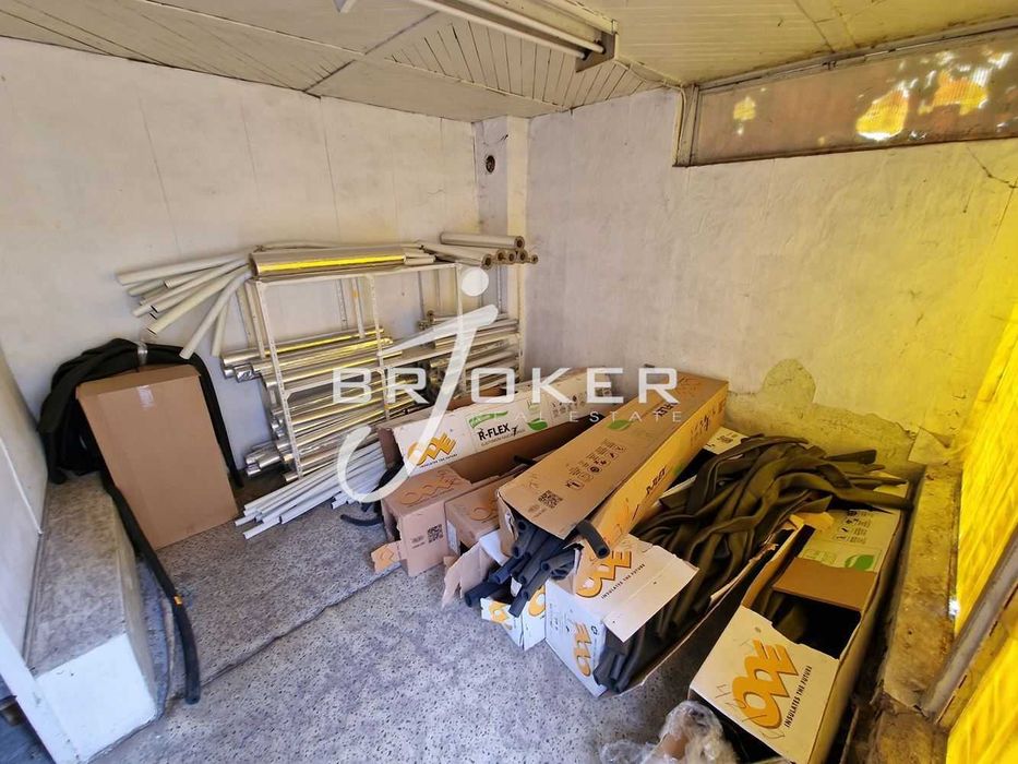 Продава се Промишлена сграда в Кърджали, Център - 1092 кв.м за 1000 €/кв.м - Снимка #20