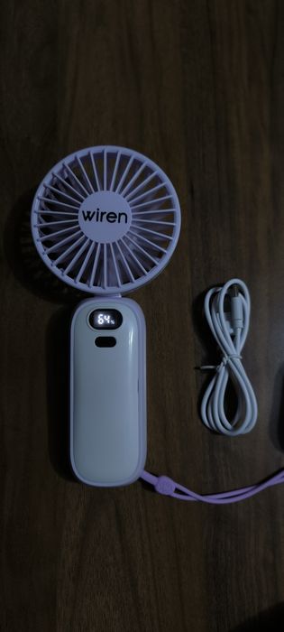 Ventilator de mana cu 5 moduri și procentaj la baterie nou