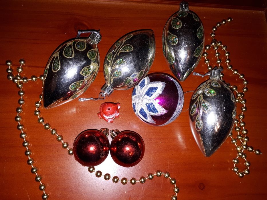 Новогодние игрушки