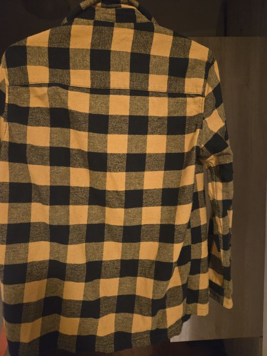 Различни карирани ризи от teranova, bershka и pull and bear