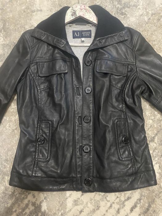 Geaca piele dama Armani