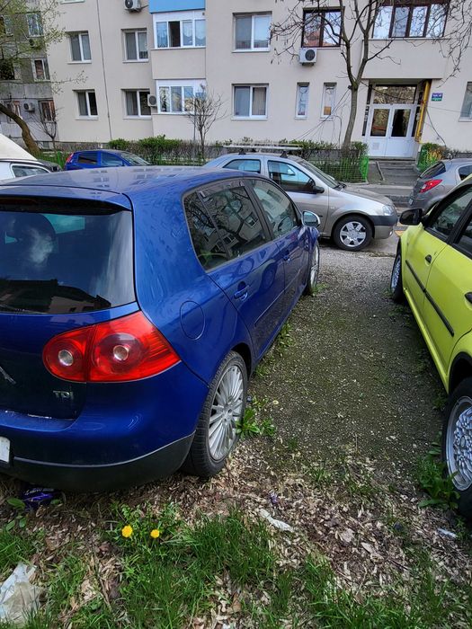 RARITATEVW Golf 5 – Motorul Legendar BKC – Dotări de Top & Jante PremiumDacă ești în căutarea unui Golf 5 „clasic”, știi deja că motorizarea conteaza!