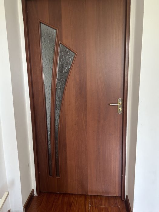 Двери 2м на 90см