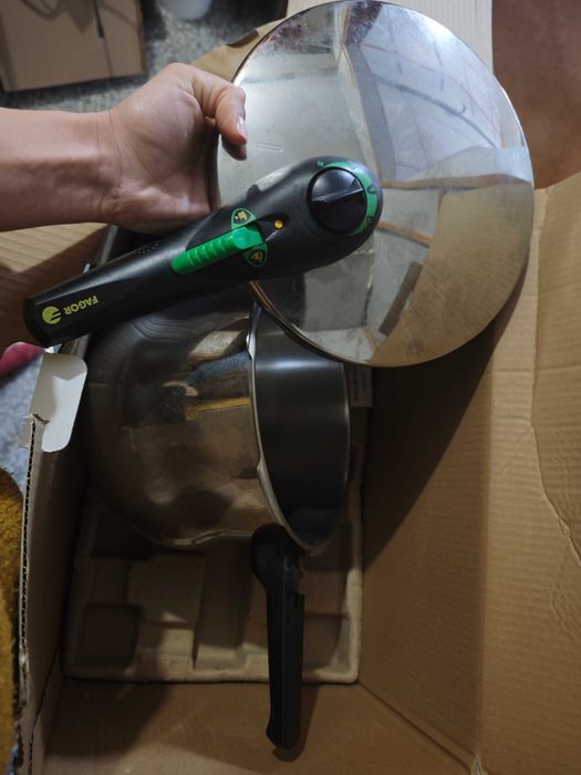 Тенджера под налягане