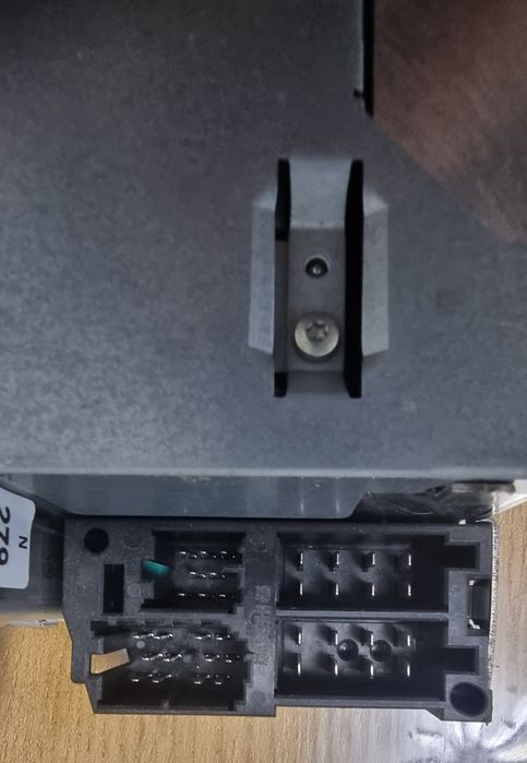 Касетофон Renault