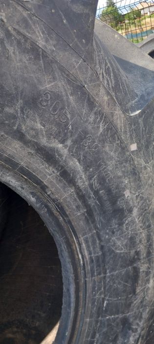Гуми за комбайн 32 цола