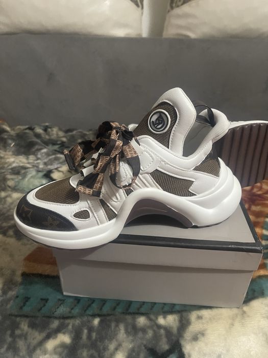 Sneakers dama,foarte usori.