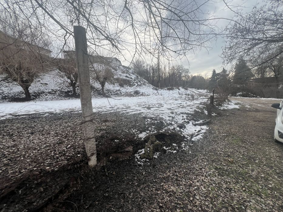 Yangiyol shax.2 sotix yer sotiladi dachniy qurishga yaxshi joy