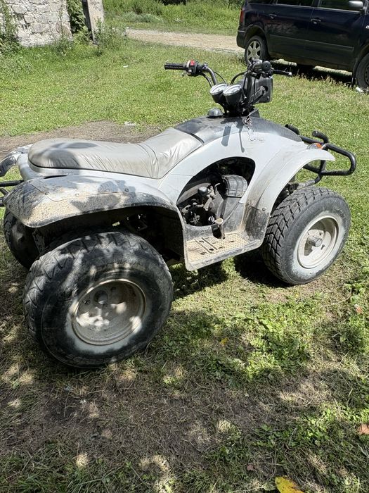 Vând atv e-ton 150 cc pret castană