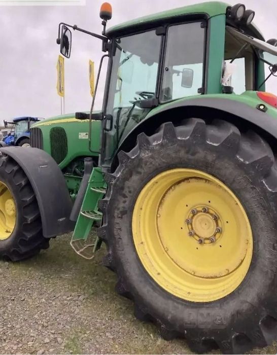 Tractor John Deere 6620 ( 2004)