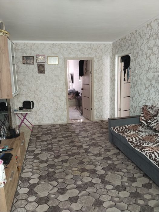 Продам 2 ком кв.Возможны варианты обмена