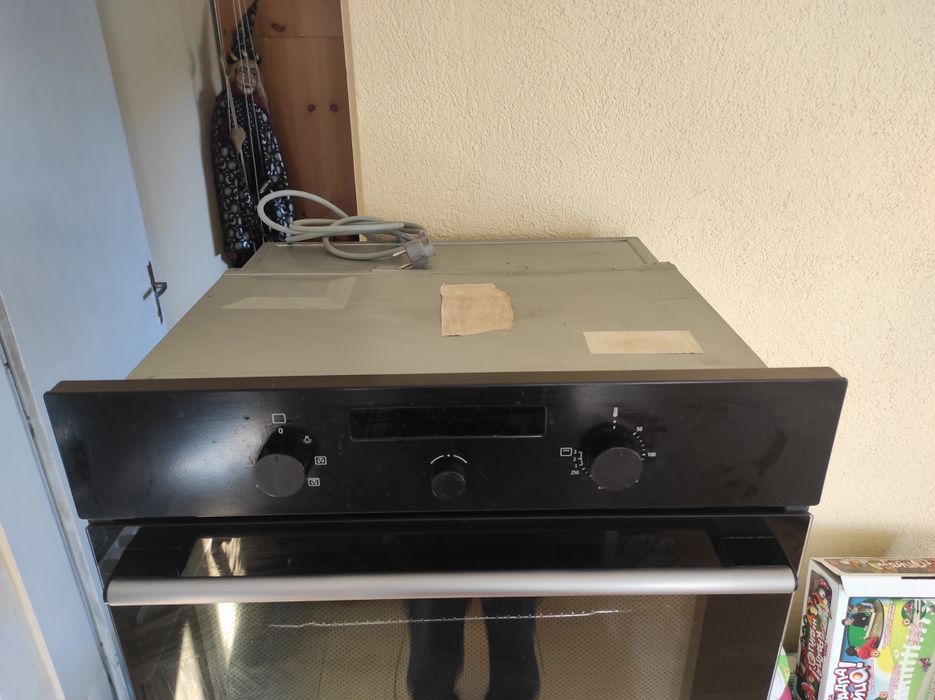 Фурна за вграждане Samsung, много запазена