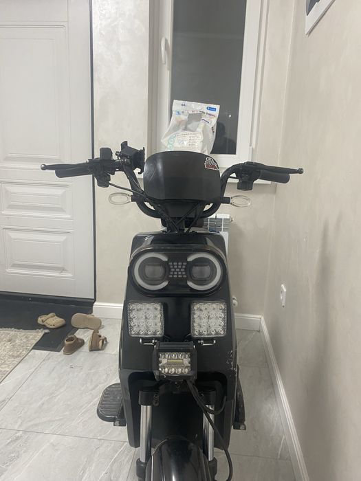 TANK.         M800