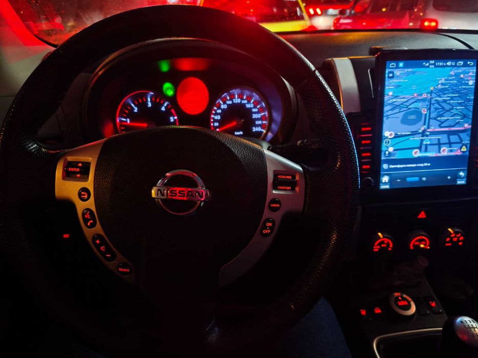 Нисан Екс Трейл 2008