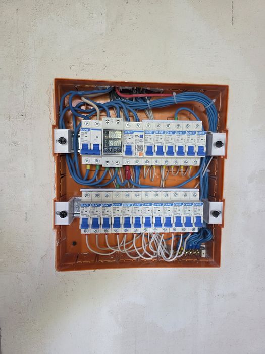 Elektrik elktromontajnik 10 yil staj 5 razryad