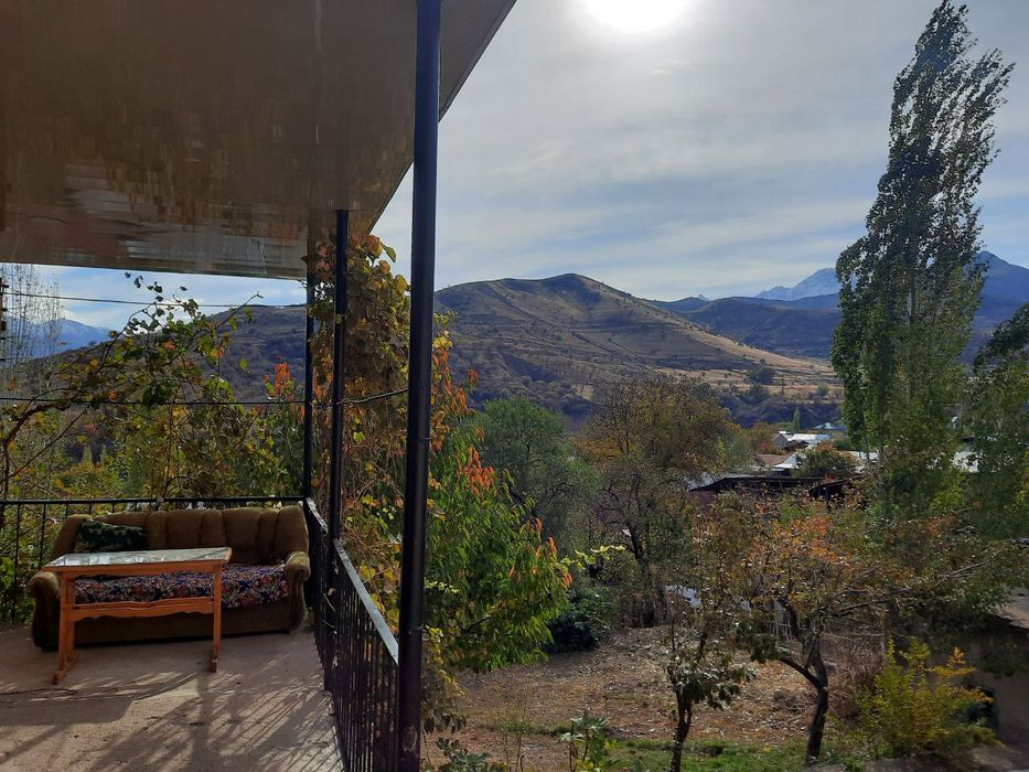 Юсуфхонада 10.5 сотх Уй сотилади