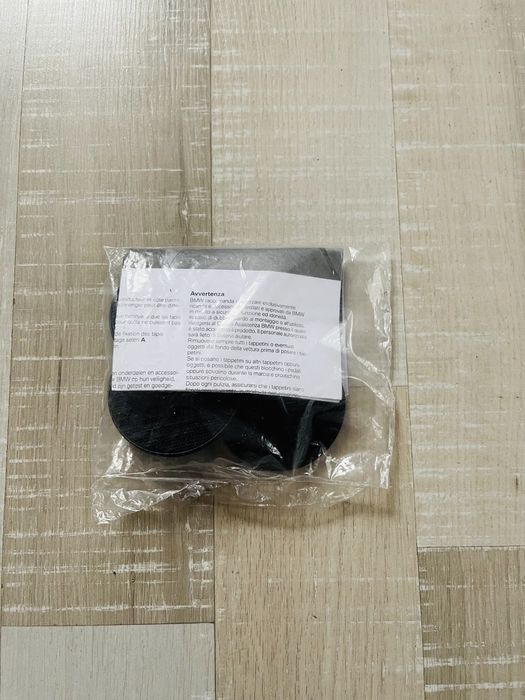 Оригиналени щипки за стелки за BMW