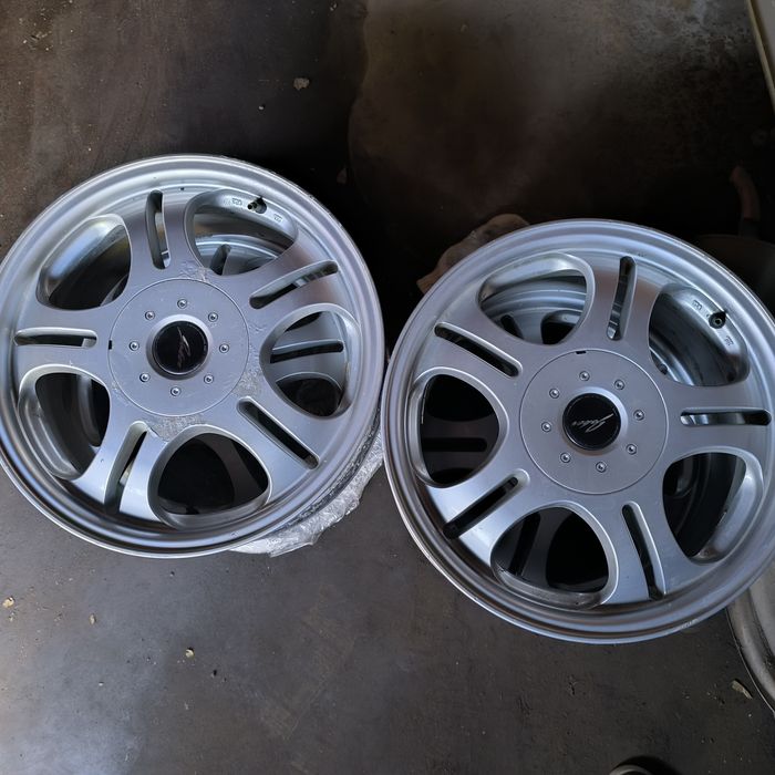 Продам диски R16 5*114,3