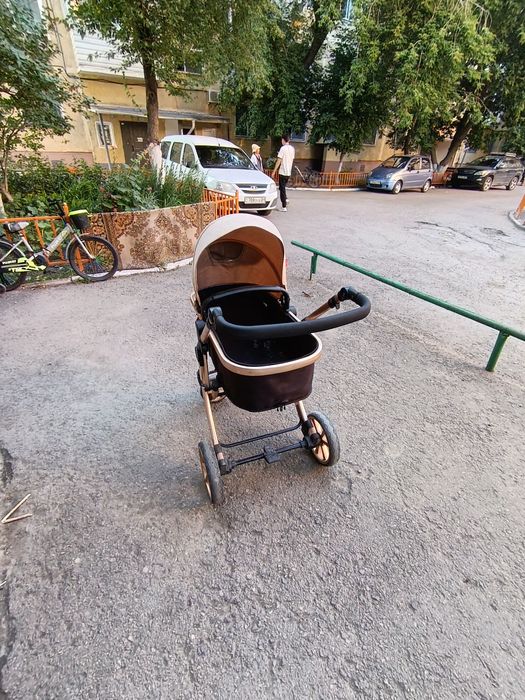Продам детскую коляску