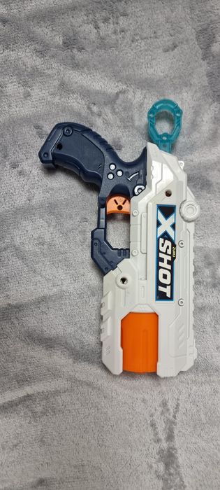 Pusti Nerf,Xshot + gloante