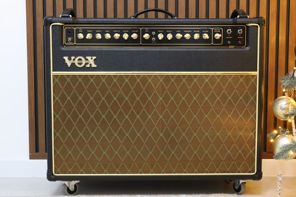 Amplificator chitară lămpi VOX