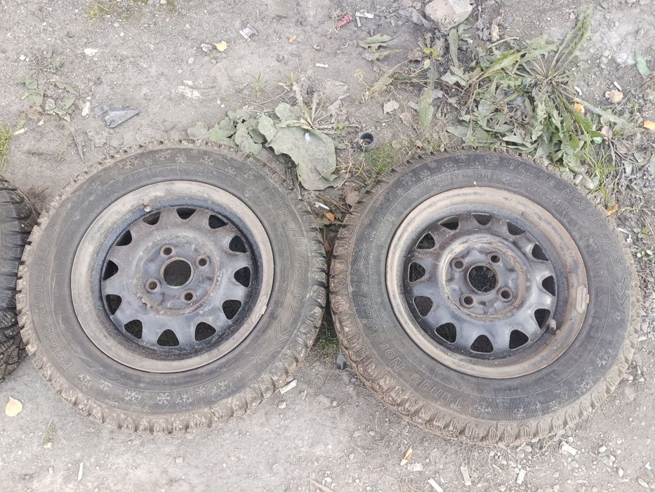 Продам резину с дисками на 13