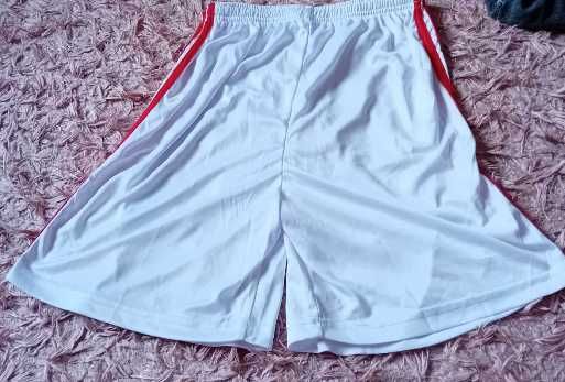 Оригинални къси панталони на Манчестър Юнайтед