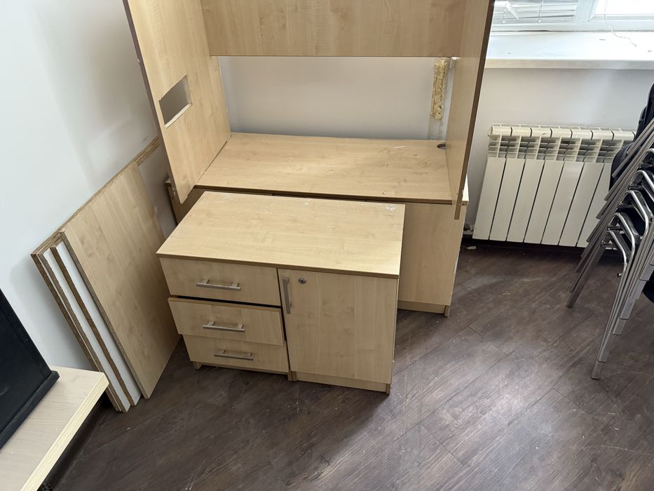 Офисные столы парты
