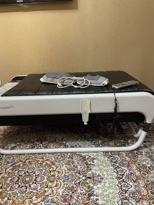 Продам кровать серагем