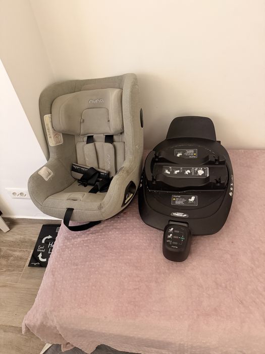 Scaun auto Nuna + bază Isofix rotativă