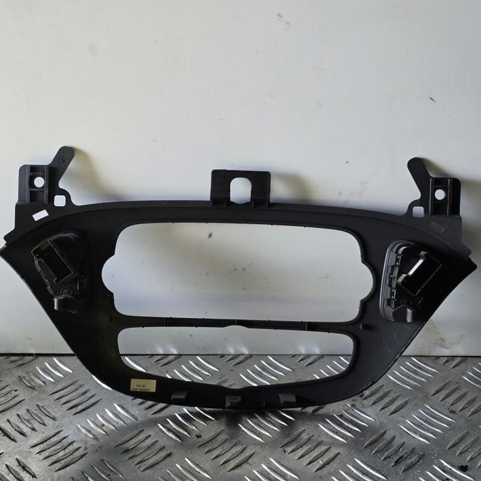 Rama CD player Opel Corsa E