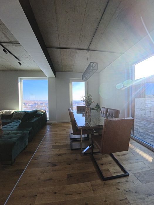 Case la preț de Apartament!!